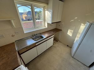 Photo 5- click for photo gallery